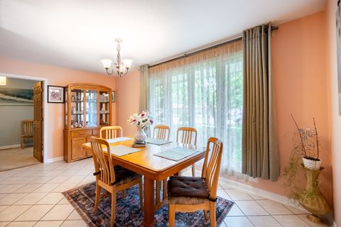 Tiny photo for 1720 N CHESTNUT Avenue, Arlington Heights, IL 60004 (MLS # 12639174)