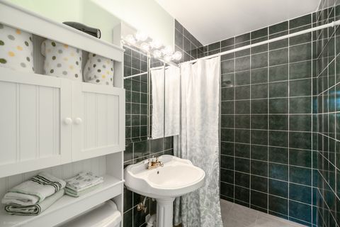 Tiny photo for 1720 N CHESTNUT Avenue, Arlington Heights, IL 60004 (MLS # 12639174)