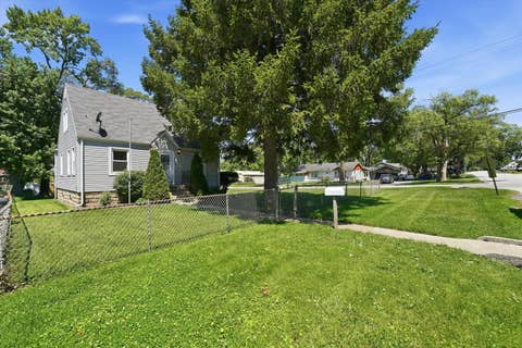 Tiny photo for 11800 S Ridgeway Avenue, Alsip, IL 60803 (MLS # 12724402)