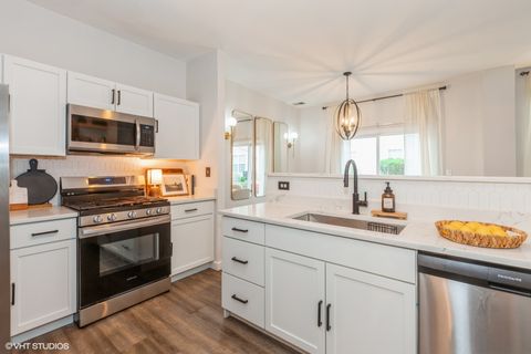 Tiny photo for 936 Moultrie Court, Naperville, IL 60563 (MLS # 12588306)