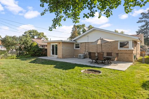 Tiny photo for 12828 Terrace Lane, Crestwood, IL 60418 (MLS # 12474224)