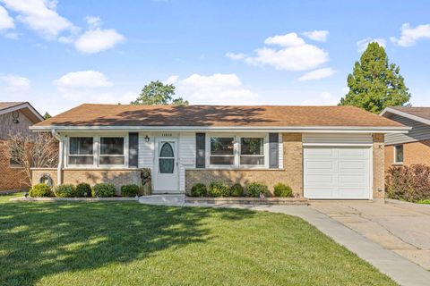 Tiny photo for 12828 Terrace Lane, Crestwood, IL 60418 (MLS # 12474224)