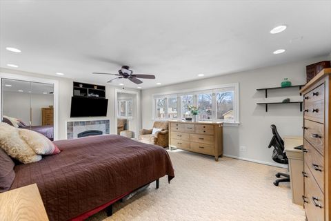 Tiny photo for 509 E Monterey Road, Palatine, IL 60074 (MLS # 12535774)