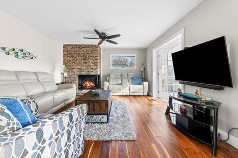 Tiny photo for 509 E Monterey Road, Palatine, IL 60074 (MLS # 12535774)