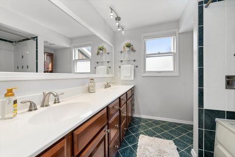 Tiny photo for 509 E Monterey Road, Palatine, IL 60074 (MLS # 12535774)