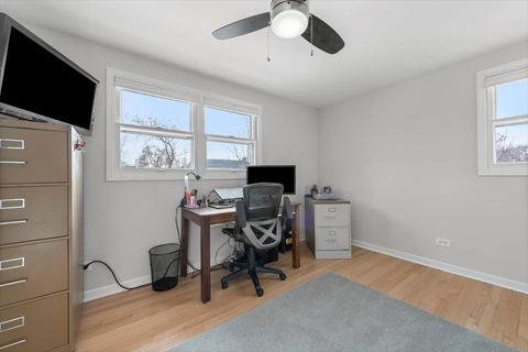 Tiny photo for 509 E Monterey Road, Palatine, IL 60074 (MLS # 12535774)