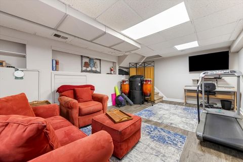 Tiny photo for 509 E Monterey Road, Palatine, IL 60074 (MLS # 12535774)