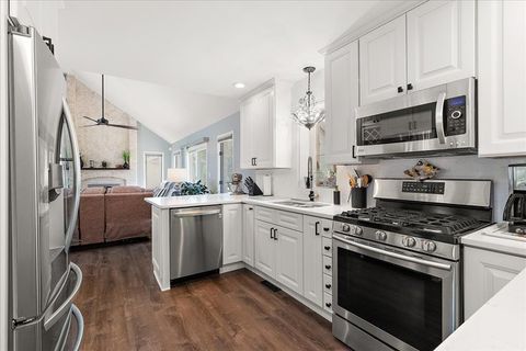 Tiny photo for 16609 W Saddlewood Drive, Lockport, IL 60441 (MLS # 12452688)