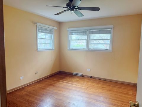 Tiny photo for 231 S Princeton Avenue, Arlington Heights, IL 60005 (MLS # 12621069)