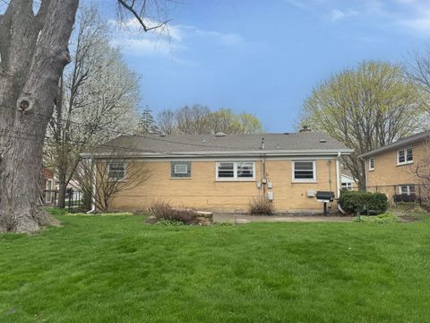 Tiny photo for 231 S Princeton Avenue, Arlington Heights, IL 60005 (MLS # 12621069)
