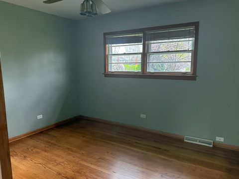Tiny photo for 231 S Princeton Avenue, Arlington Heights, IL 60005 (MLS # 12621069)