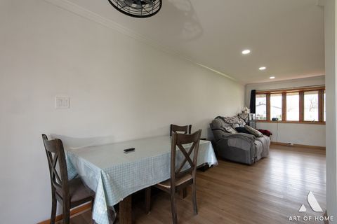 Tiny photo for 520 Glendale Lane, Hoffman Estates, IL 60169 (MLS # 12592535)