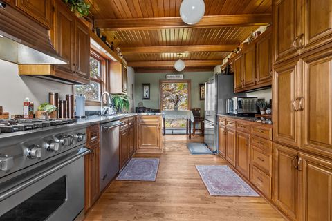 Tiny photo for 7822 N Pillow Hill Road N, Spring Grove, IL 60081 (MLS # 12481272)