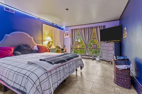 Tiny photo for 7822 N Pillow Hill Road N, Spring Grove, IL 60081 (MLS # 12481272)