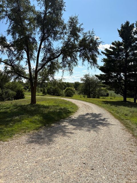 Tiny photo for 7822 N Pillow Hill Road N, Spring Grove, IL 60081 (MLS # 12481272)