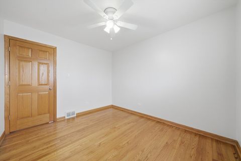 Tiny photo for 10725 S Rutherford Avenue, Worth, IL 60482 (MLS # 12575270)