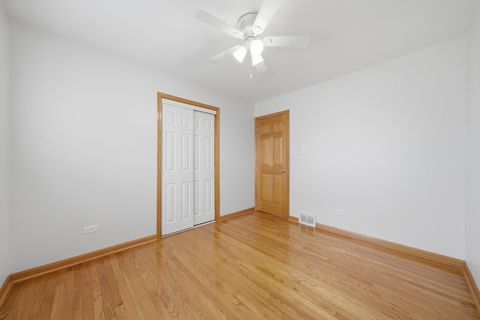 Tiny photo for 10725 S Rutherford Avenue, Worth, IL 60482 (MLS # 12575270)