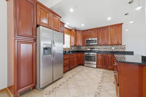 Tiny photo for 10725 S Rutherford Avenue, Worth, IL 60482 (MLS # 12575270)