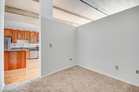 Tiny photo for 6 S LAFLIN Street #923, Chicago, IL 60607 (MLS # 12579736)