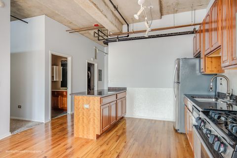 Tiny photo for 6 S LAFLIN Street #923, Chicago, IL 60607 (MLS # 12579736)
