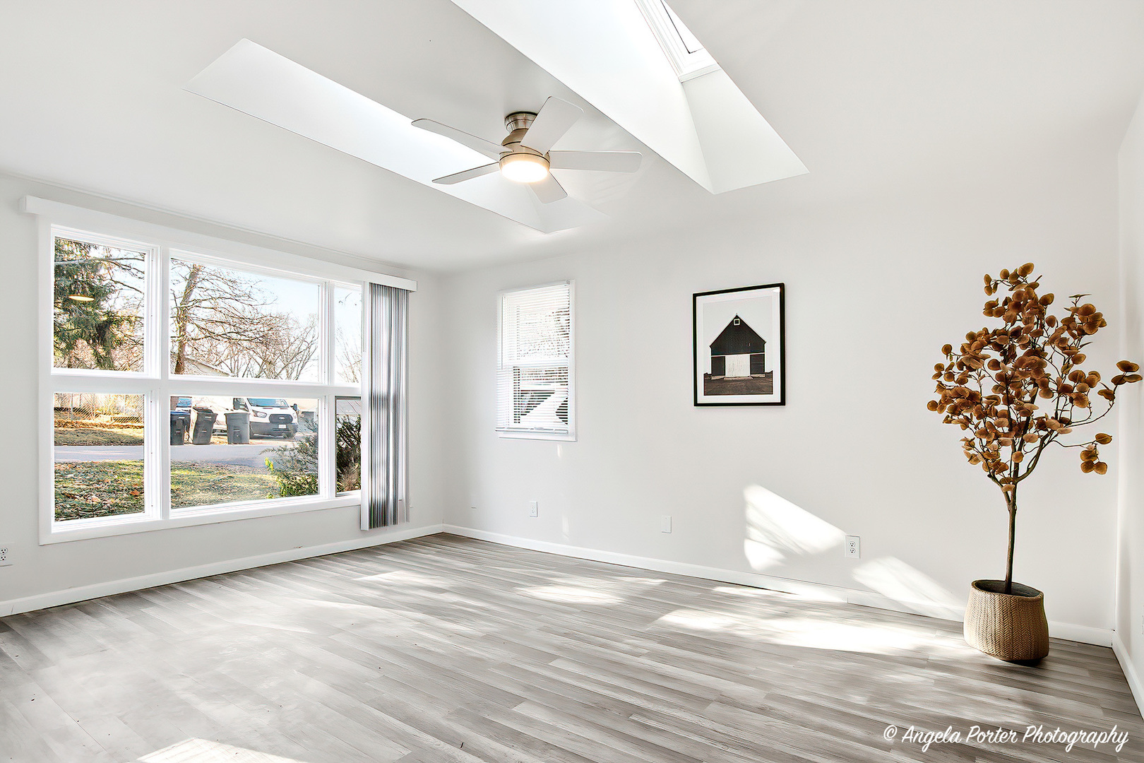 24676 W Clinton Avenue