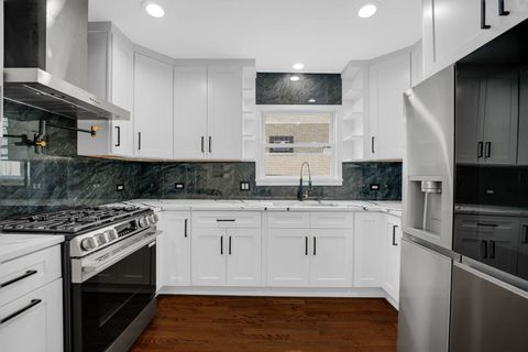 Tiny photo for 2130 N 74th Court, Elmwood Park, IL 60707 (MLS # 12576497)