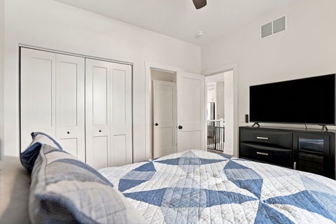 Tiny photo for 6987 Genesis Way, Bettendorf, IA 52722 (MLS # 12767714)