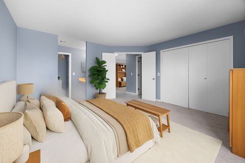 Tiny photo for 815 Leicester Road #219, Elk Grove Village, IL 60007 (MLS # 12517950)