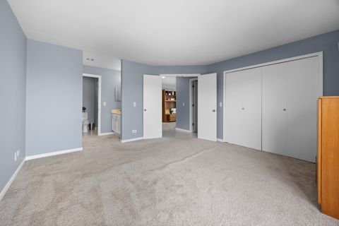 Tiny photo for 815 Leicester Road #219, Elk Grove Village, IL 60007 (MLS # 12517950)