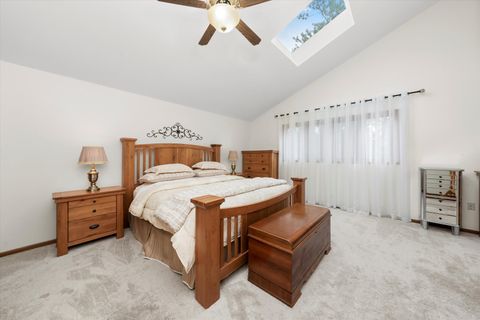 Tiny photo for 10221 S Eleanor Avenue, Palos Hills, IL 60465 (MLS # 12497009)