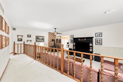 Tiny photo for 10221 S Eleanor Avenue, Palos Hills, IL 60465 (MLS # 12497009)