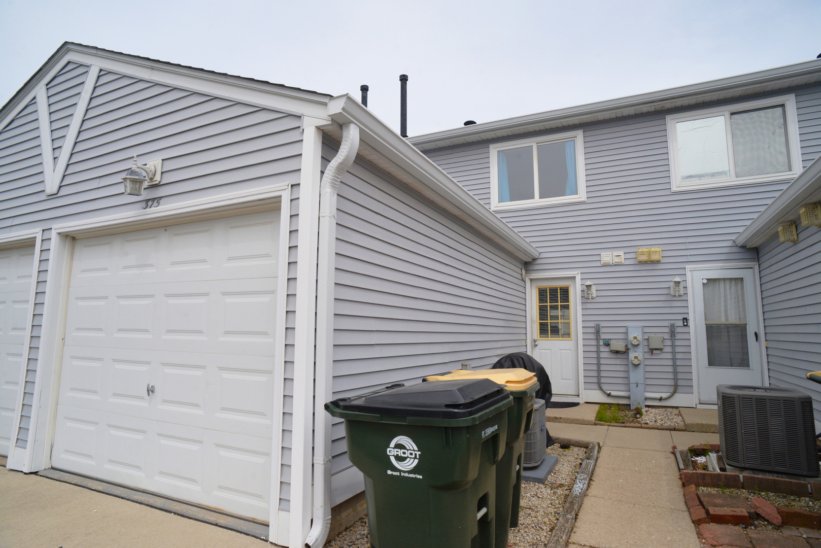 375 Meadow Green Lane