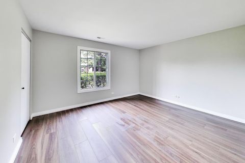 Tiny photo for 1720 Lakecliffe Drive #A, Wheaton, IL 60189 (MLS # 12648653)