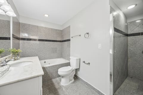 Tiny photo for Chicago, IL 60637 (MLS # 12675633)