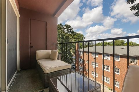 Tiny photo for 4838 Howard Street #401, Skokie, IL 60077 (MLS # 12462905)