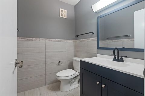 Tiny photo for 4838 Howard Street #401, Skokie, IL 60077 (MLS # 12462905)