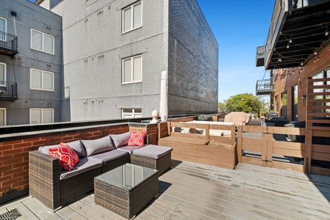 Tiny photo for 2 S Leavitt Street #206, Chicago, IL 60612 (MLS # 12493214)