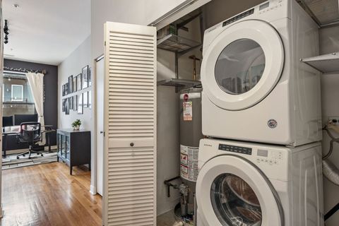 Tiny photo for 2 S Leavitt Street #206, Chicago, IL 60612 (MLS # 12493214)