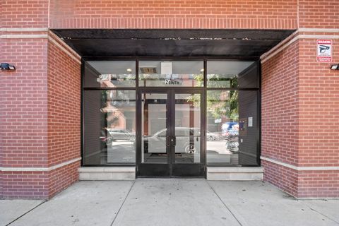 Tiny photo for 2 S Leavitt Street #206, Chicago, IL 60612 (MLS # 12493214)