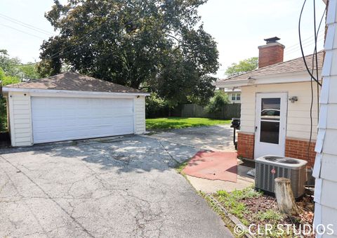 Tiny photo for 17405 Longfellow Avenue, Hazel Crest, IL 60429 (MLS # 12392438)