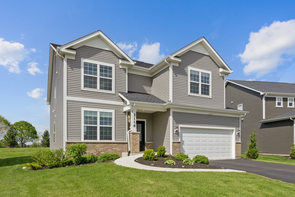 2116 Bent Grass Way