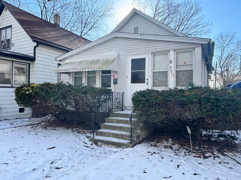 Tiny photo for 713 E 144th Street, Dolton, IL 60419 (MLS # 12598749)