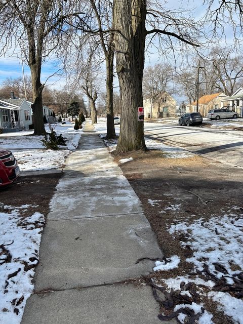 Tiny photo for 713 E 144th Street, Dolton, IL 60419 (MLS # 12598749)