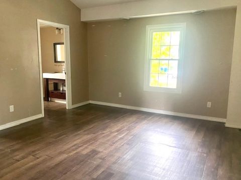 Tiny photo for 802 S Peoria Avenue, Dixon, IL 61021 (MLS # 12505676)