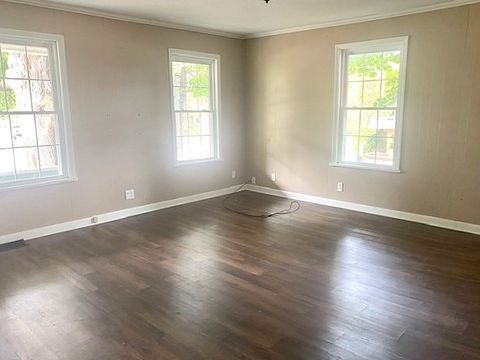 Tiny photo for 802 S Peoria Avenue, Dixon, IL 61021 (MLS # 12505676)