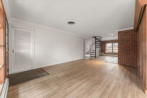 Tiny photo for 1412 W Clark Street, Champaign, IL 61821 (MLS # 12590686)