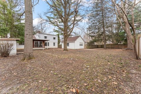 Tiny photo for 1412 W Clark Street, Champaign, IL 61821 (MLS # 12590686)