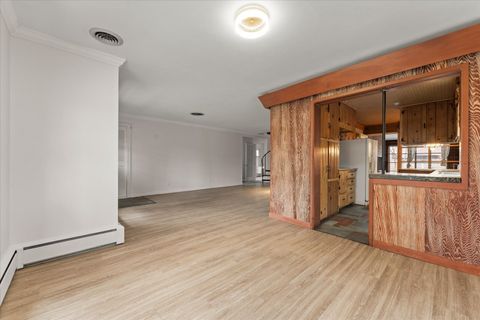 Tiny photo for 1412 W Clark Street, Champaign, IL 61821 (MLS # 12590686)