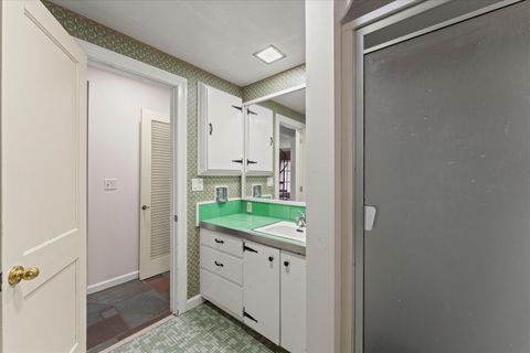 Tiny photo for 1412 W Clark Street, Champaign, IL 61821 (MLS # 12590686)