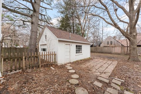 Tiny photo for 1412 W Clark Street, Champaign, IL 61821 (MLS # 12590686)